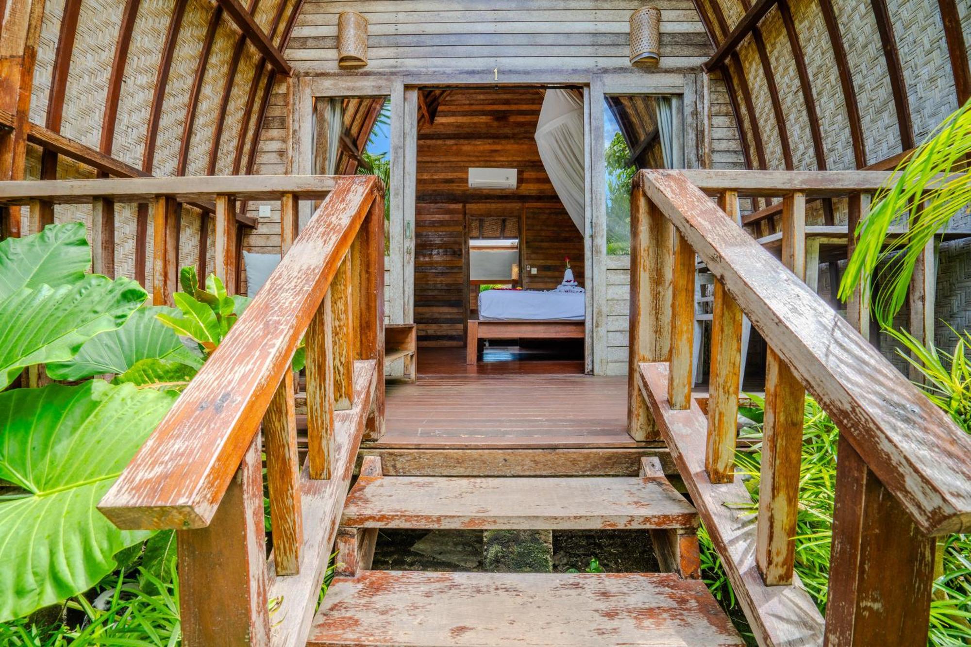 Lumbung Bukit Resort Uluwatu מראה חיצוני תמונה