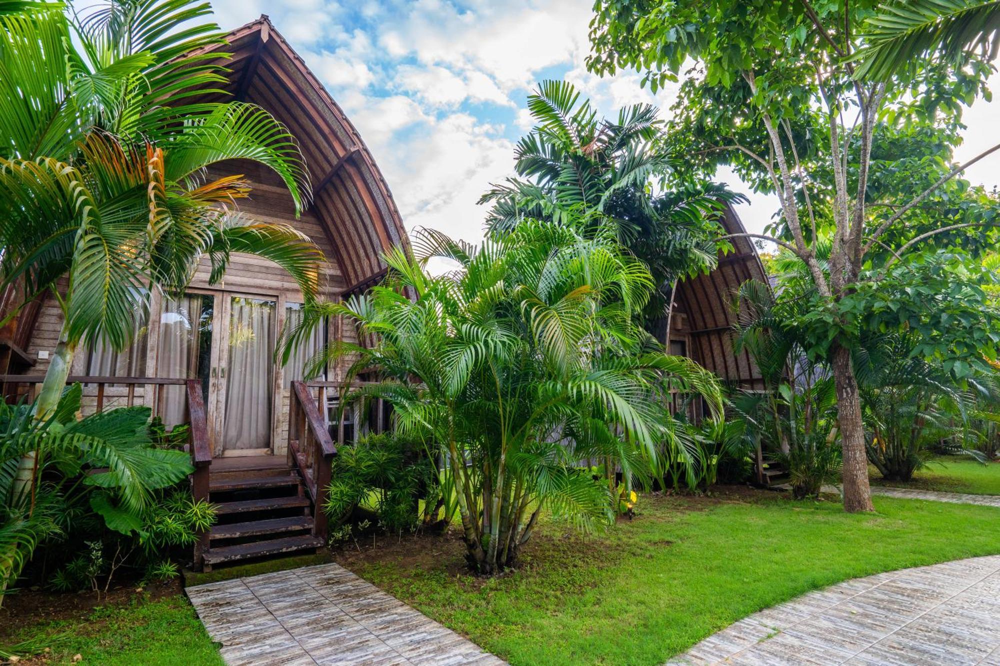 Lumbung Bukit Resort Uluwatu מראה חיצוני תמונה